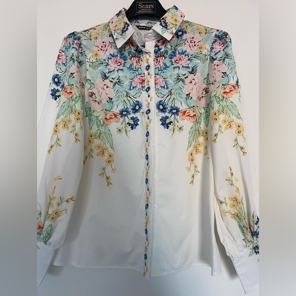 SHEIN Tops - 🤍🩵3 FOR $15🩵🤍 Floral western style blouse - BRAND NEW​​